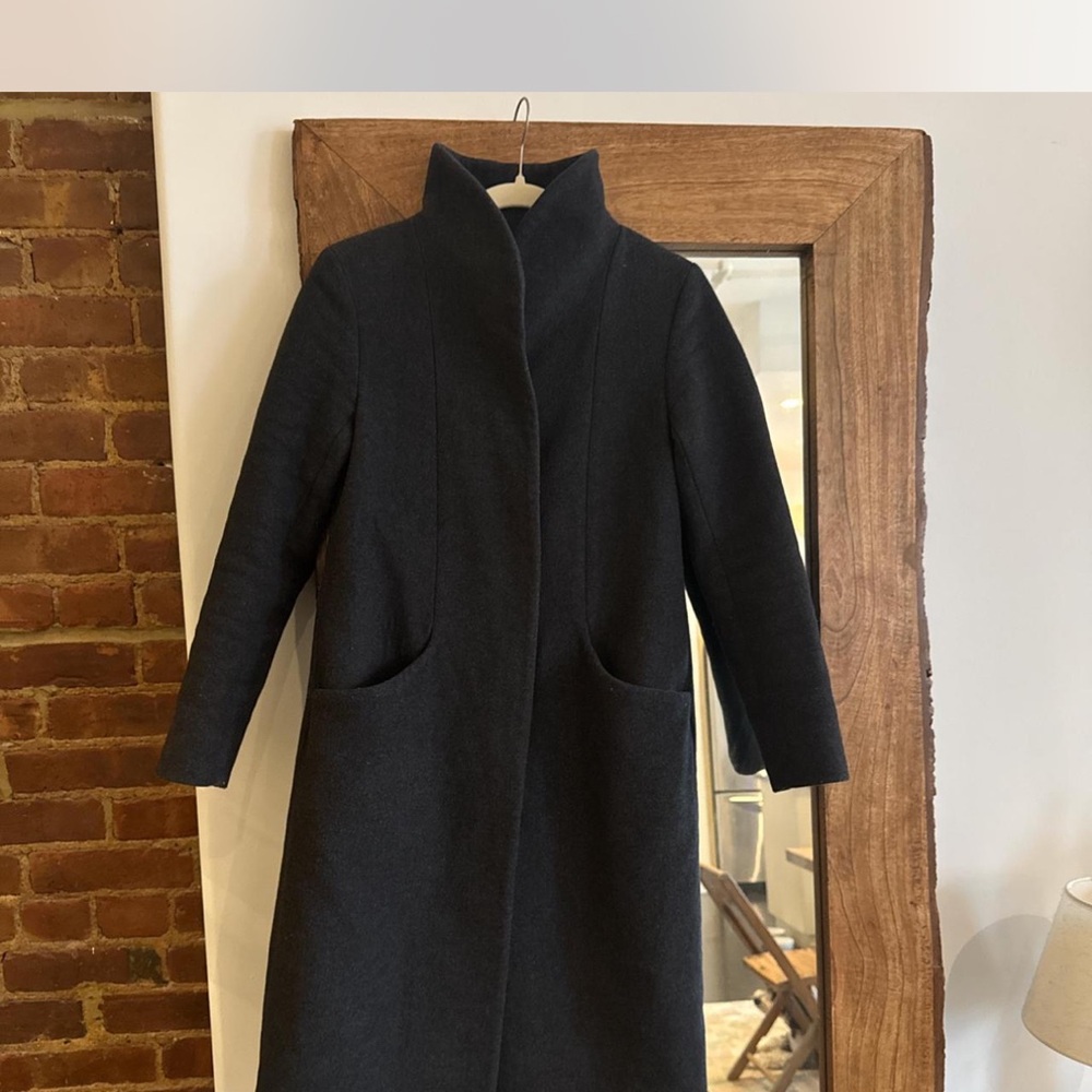 Aritzia grey wilfred cocoon coat long